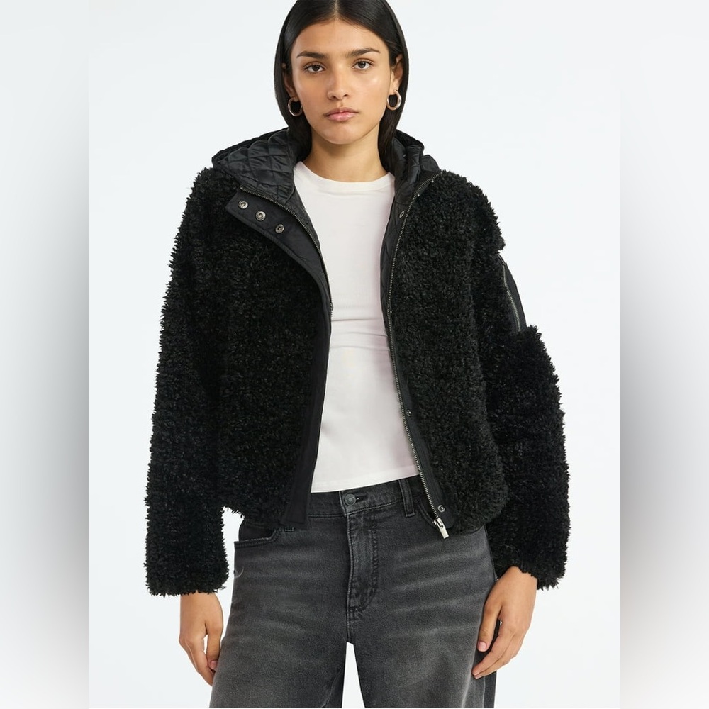 Scoop Women's Mixed Media Hooded Black Teddy Jacket EUC